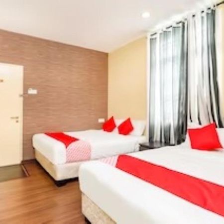 D'Pinetrees Hotel Johor Bahru Ngoại thất bức ảnh