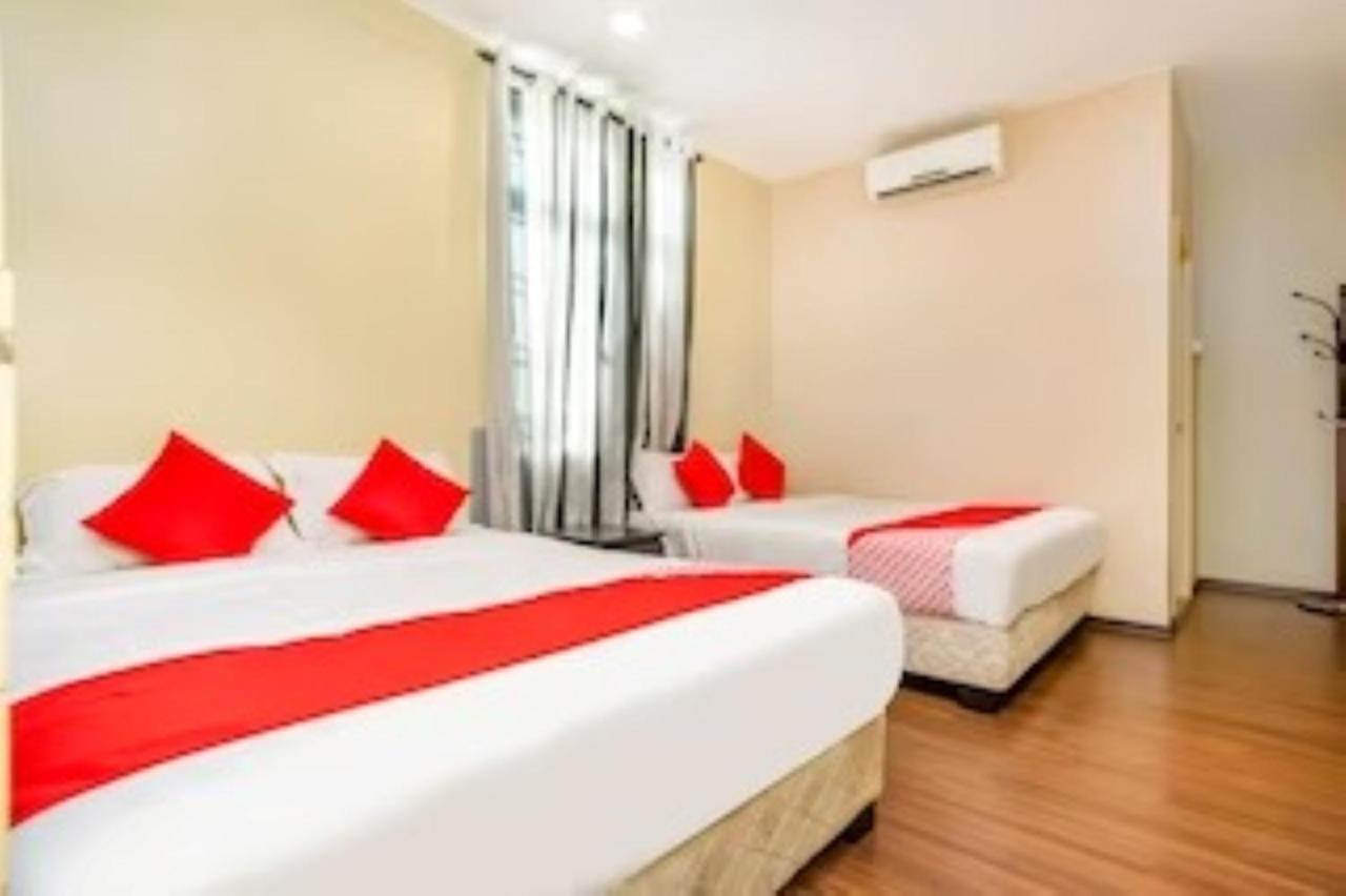 D'Pinetrees Hotel Johor Bahru Ngoại thất bức ảnh