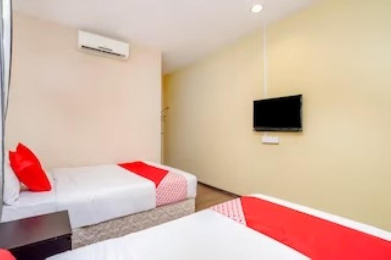 D'Pinetrees Hotel Johor Bahru Ngoại thất bức ảnh