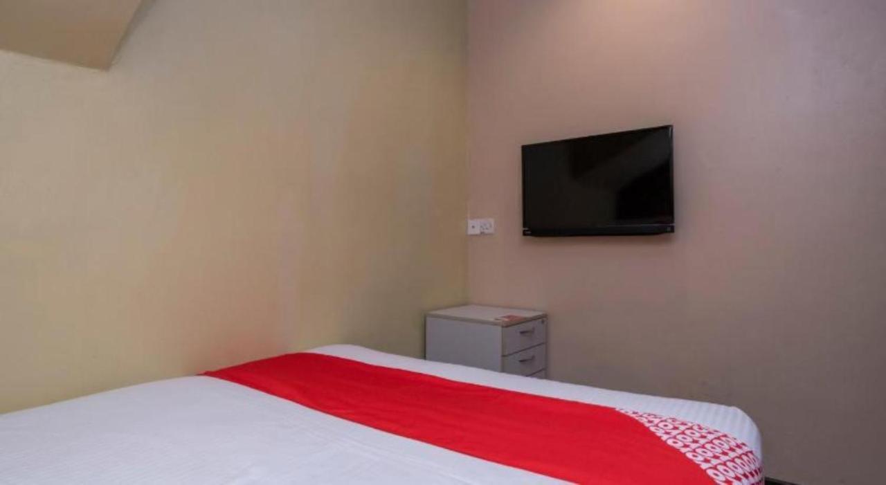 D'Pinetrees Hotel Johor Bahru Ngoại thất bức ảnh